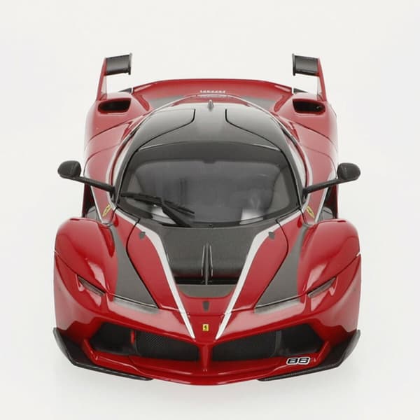 Car Bburago Ferrari FXX K #88 1:18