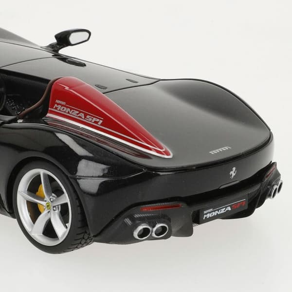Bil Bburago Ferrari Monza SP1 1:24
