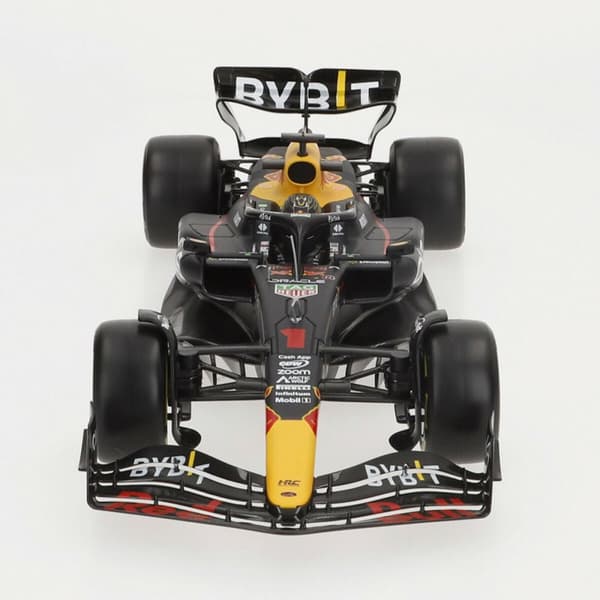 Bil Bburago F1 Race Oracle Red Bull Racing RB19 1:18