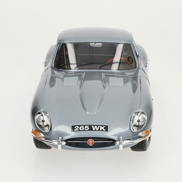 Bil Bburago GT-Jaguar "E" Coupe (1961) 1:18
