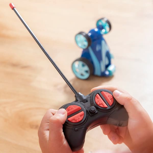 Rechargeable Stunt Car with Remote Control Loopsy InnovaGoods