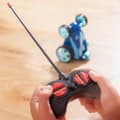 Miniatyrbild 6 av 10: Rechargeable Stunt Car with Remote Control Loopsy InnovaGoods