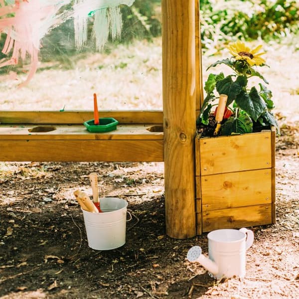 Plum Discovery Create Easel för utomhusbruk för barn