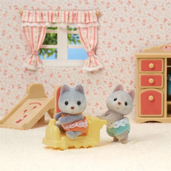Sylvanian Familjer 5638 Husky Twins