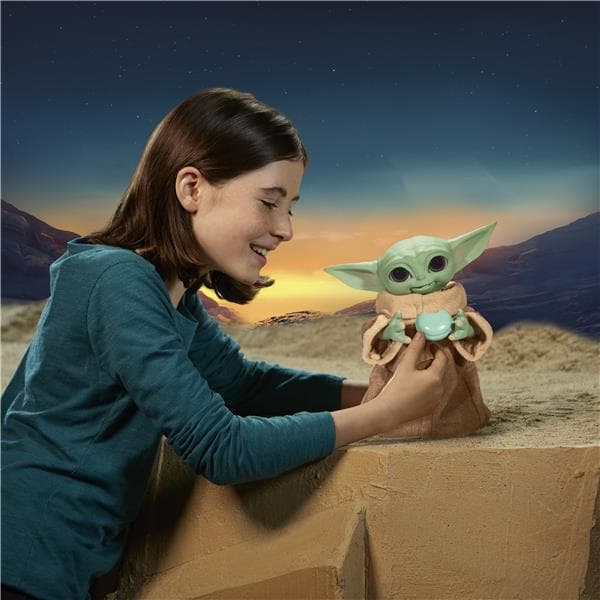 Star Wars Galactic Snackin Grogu