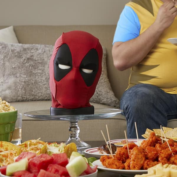 Marvel Legends Deadpoolin pää