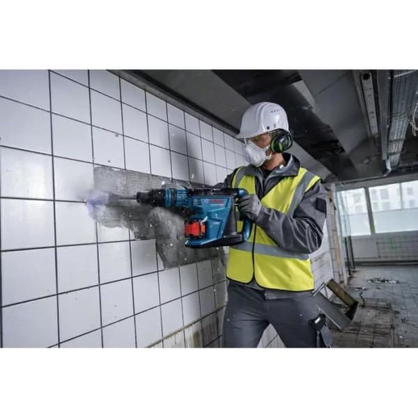 Perforator BOSCH Professional GBH 18V-40 C Bi+Turbo 9 J - Utan batteri eller laddare - 0611917100