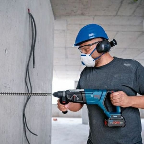 Sladdlös SDS plus borrhammare BOSCH 0611919004 GBH 18V-28 D i XL-boxx (utan batterier, utan laddare)