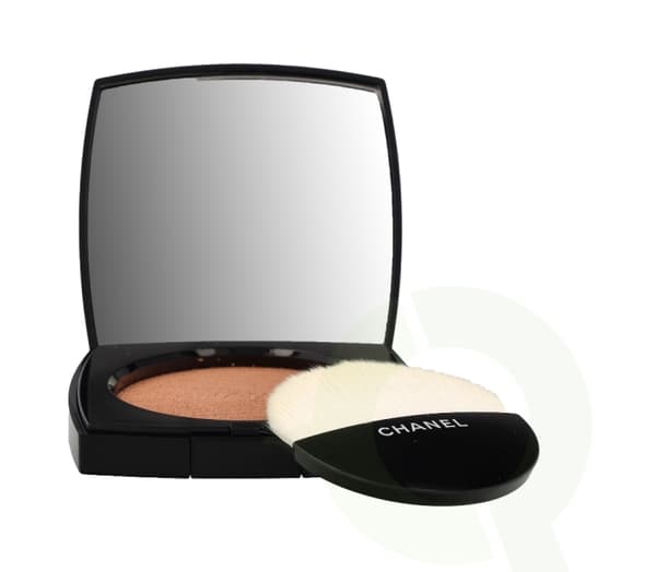 Chanel Poudre Lumiere Korostuspuuteri 8,5 g #020 Kultainen väri