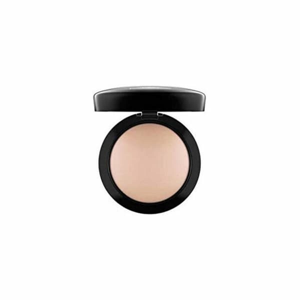 Kompaktipuuterit Mineralize Skinfinish Mac Mineralize Skinfinish Medium Golden 10 g (10 gr)