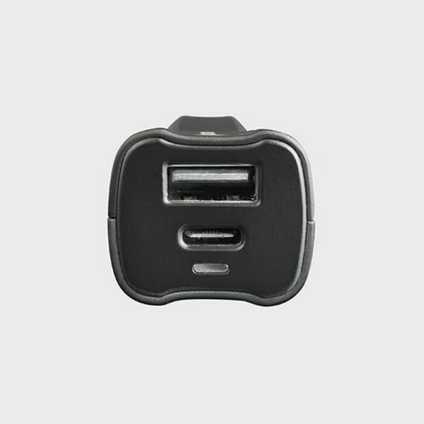 Ladeuttak for bil 15W USB A + C