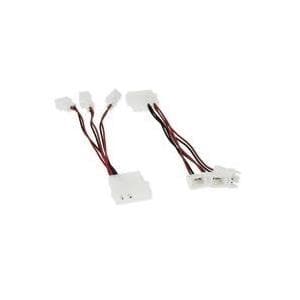 InLine® fläktadapterkabel, 12V -till 5V, för 3 fläktar (33005A)