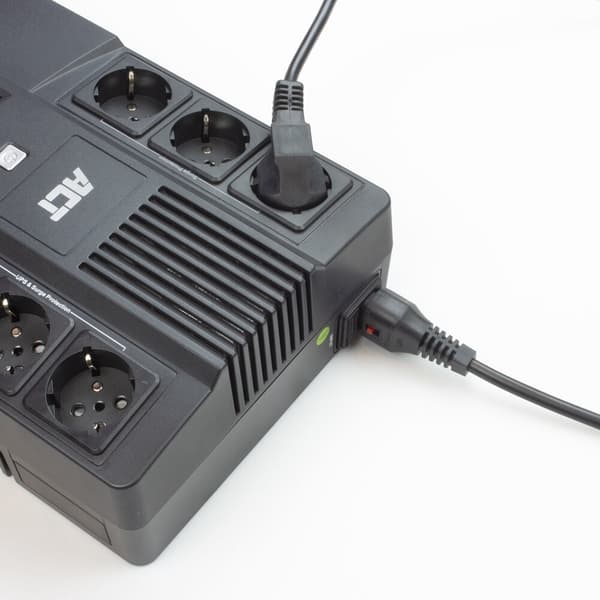 ACT Powercord C13 IEC-lås - öppen ände svart 2 m, PC1025, 5-pack (AK5329)
