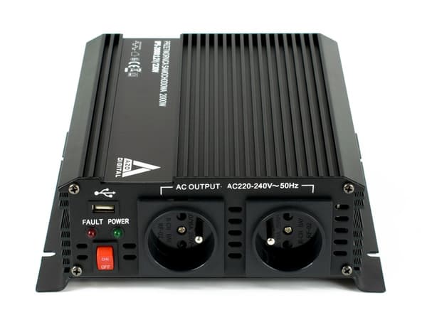Azo-jännitemuunnin 24/230V IPS-2000