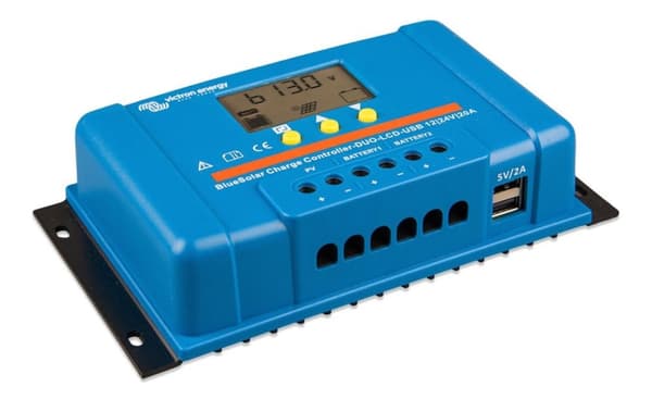 Victron Energy PWM-LCD&USB 12/24V-20A