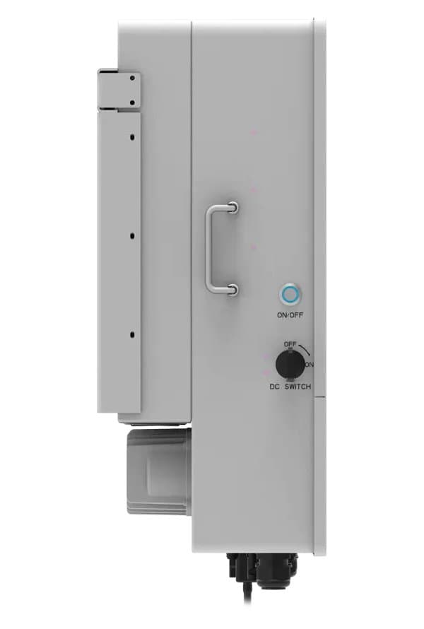 Solarmi SUN-10K-SG04LP3-EU hybridní 10kW měnič s limiterem, třífázový 400V, Deye