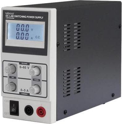 Velleman LABPS6005SM - 420 W - 230 V - 50 Hz - 2,4 A - Indgangssikring - Overspænding - Kortslutning - Sort - Grå (LABPS6005SM)