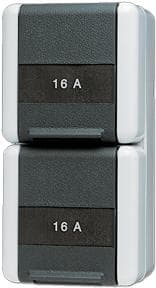 JUNG SCHUKO stikkontakt 2-vejs 8220NAW WG800 IP44 vandret montering. Be-Fe. 4 lei 8220NAW (8220NAW)