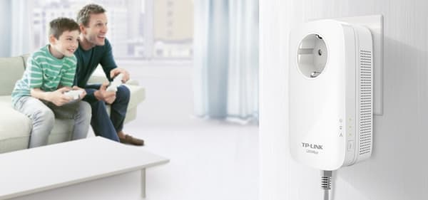TP-LINK | AV1300 Gigabit Passthrough Powerline Starter Kit | TL-PA8010P KIT | 1300 Mbit/s | Ethernet LAN (RJ-45) ports 1 | No Wi-Fi | Extra socket
