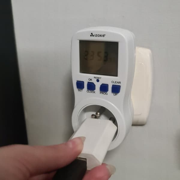 Timer for stikkontakter - 3 680 W - Hvit