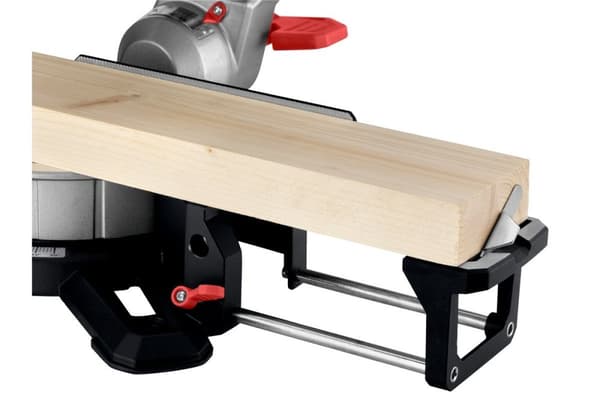 Metabo KGS 254 M geringssåg med matningsfunktion 613254000