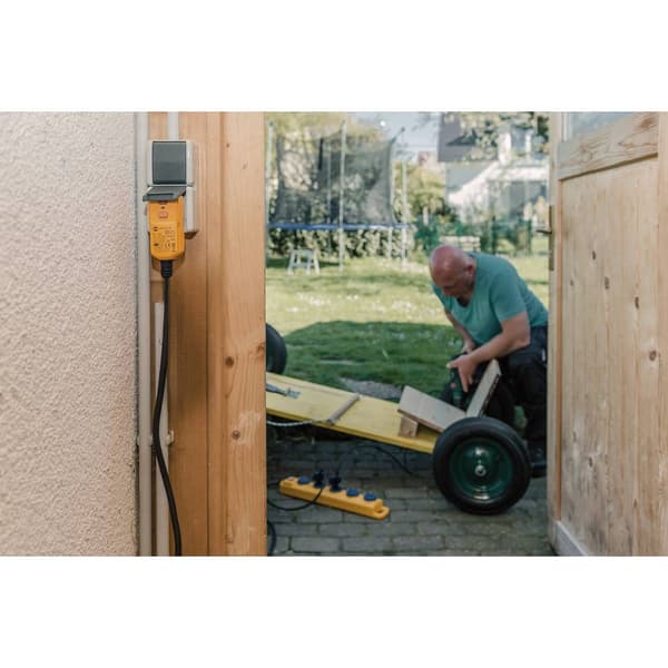 Brennenstuhl 1159900805 Förgreningsdosa med brytare 5x Gul Skyddskontakt 1 st