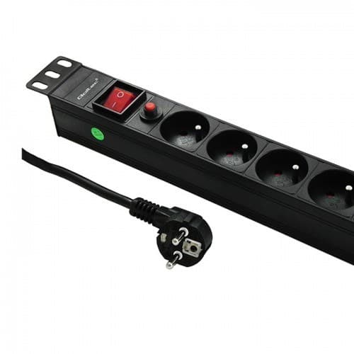Qoltec 53996 Fordelerskinne til RACK 19" | 1U | 16A | PDU | 8xFRENCH | 2m