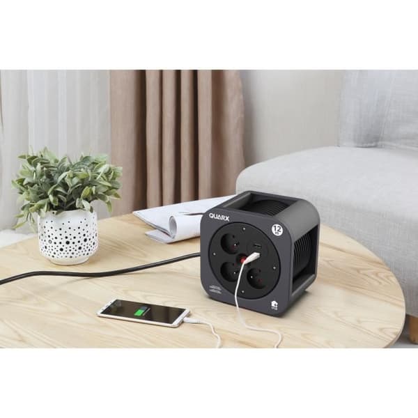 Rulle - QUARX - S-Box - 12m. 3 x 16A-anslutningar. USB Typ A och C