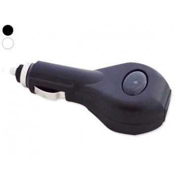 Adapterenhet USB / cigarettändare vit.