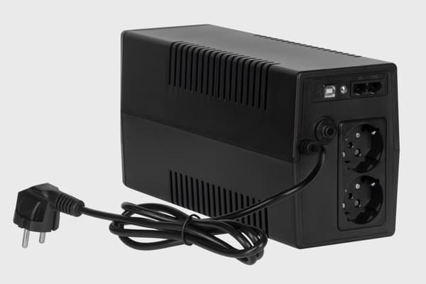 UPS REBEL computer nødstrømforsyning model Nanopower Plus 1000 (offline, 1000VA / 600W, 230 V, 50Hz, LCD, USB, RJ45)