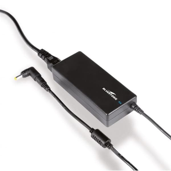 Bluestork - Universal 40watts bärbar laddare. Utbytbara kontakter medföljer