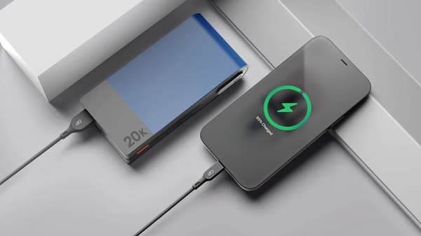 Externt batteri 20 000 mah | GP|PowerBank med stor kapacitet, bärbar laddare med USB Type-C-port | Snabbladdning 3 enheter | Blå