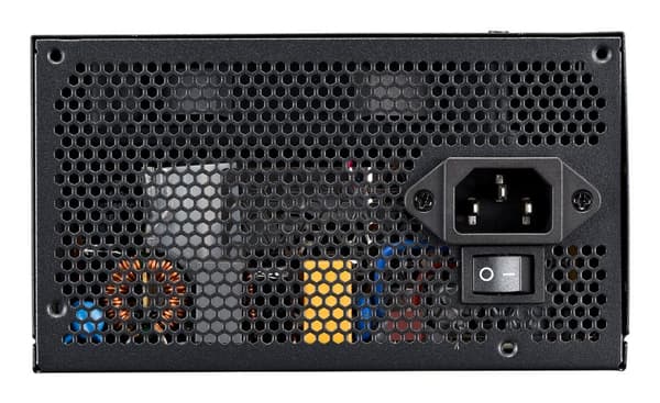 Cooler Master MWE Bronze 650 V3 230V strømforsyningsenhed 650 W 24-pin ATX ATX Sort