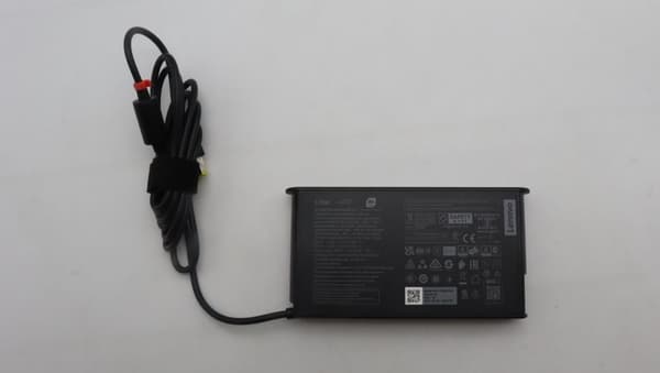 Lenovo 170W slank AC-adapter til ThinkPad, 5A11K67849 Sort