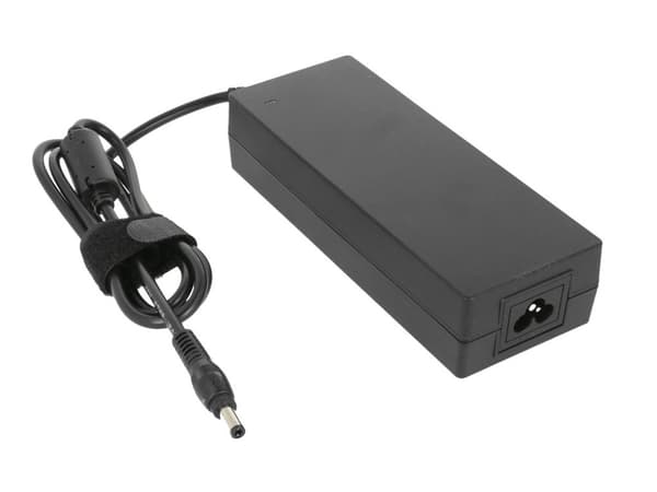 Laturi Asus Toshiballe 19v 6.3a 120w 5.5x2.5mm
