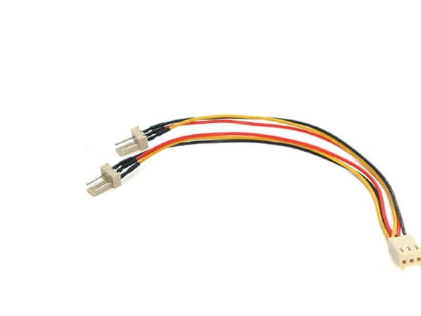 StarTech.com 6in TX3 Fan Power Splitter Cable - Fan power splitter - 3 pin internal power (F) to 3 pin internal power (M) - 5.9 in - TX3SPLITTER - Vi