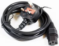 MicroConnect - Strømkabel - BS 1363 til power IEC 60320 C13 - 3 m - Storbritannia