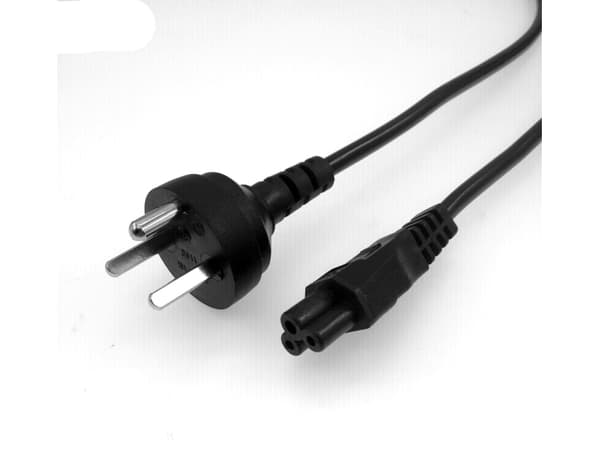 Microconnect PE120830, 3 m, Virtapistoke tyyppi K, C5 liitin, 250 V, 10 A