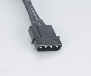Akasa - Strømforlengelseskabel - 4-pin intern strøm (hann) til 4-pin intern strøm (hunn) - 30 cm - maskesvart