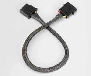 Akasa - Strømforlengelseskabel - 4-pin intern strøm (hann) til 4-pin intern strøm (hunn) - 30 cm - maskesvart