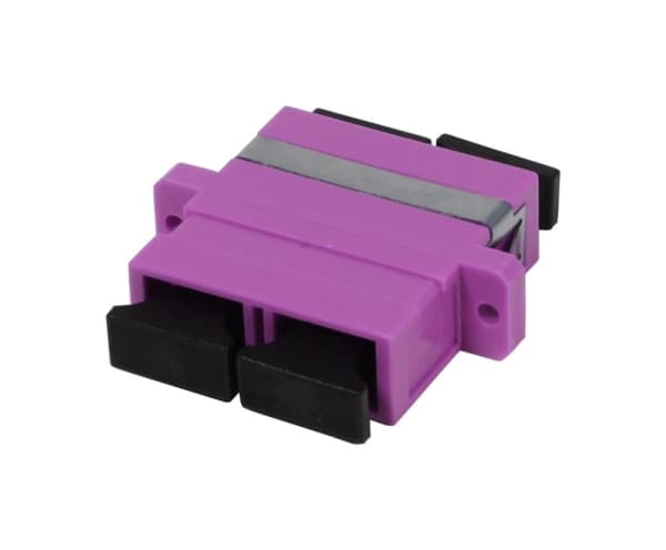 KuitukytkinSCSocketSCSocket 50125u Multimode duplex PVC OM4 Keraaminen muhvi laipalla Synergy 21