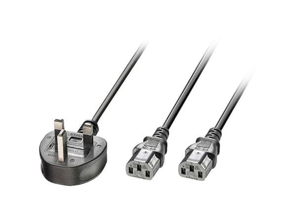 MicroConnect - Strømkabel - Type G (hann) vinklet til power IEC 60320 C13 - AC 250 V - 13 A - 2.5 m - svart