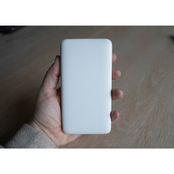 Powerbank 10.000mAh LiPolymer Ultracompact 2.1A 1xUSB-C 1xUSB-A 1xMicroUSB Hvid