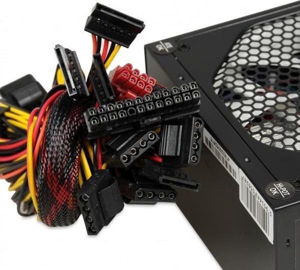 iBox Aurora 500W strømforsyningsenhed 20+4 pin ATX ATX
