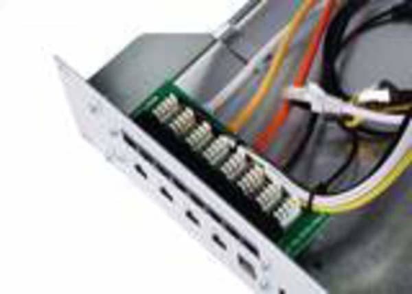 Wantec box tillbehör - 2092 - Aufrüstsatz 19'' 2HE für FritzBox 7590
