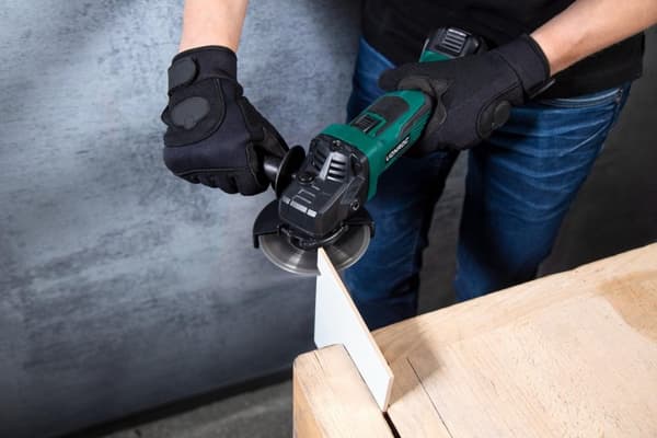 VONROC Verktygssats VPower 20V – 4.0Ah | Inkl. 6 maskiner, 2 batterier och snabbladdare