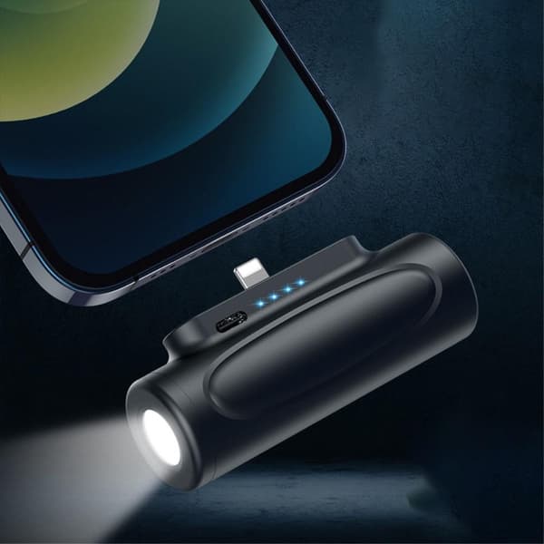 5000mAh bærbar telefonlader USB-C Powerbank med lommelykt
