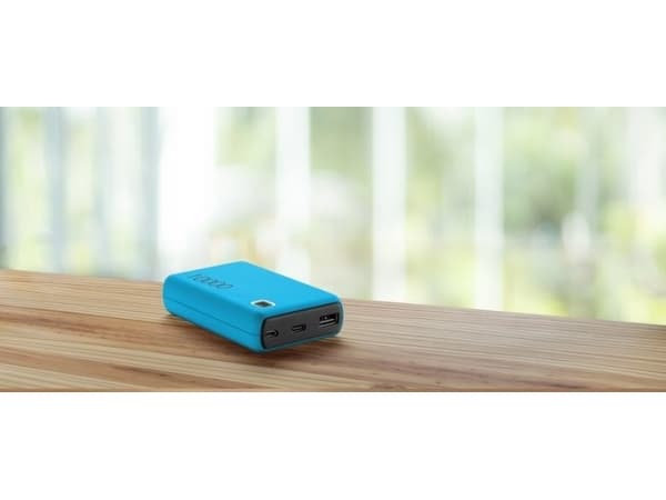 Cellularline 8018080428654, 10000 mAh, Lithium Polymer (LiPo), 12 W, Blå