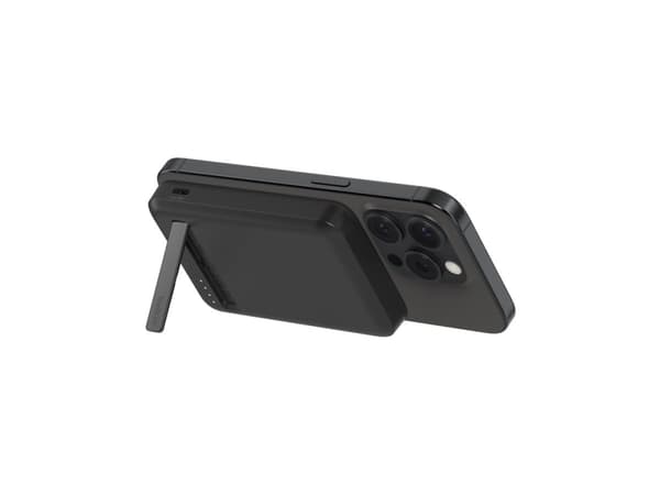 Belkin - Trådløs nødlader - magnetisk med Qi2 - 8000 mAh - 15 watt - Fast Charge (24 pin USB-C) - på kabel: USB-C - svart Sort