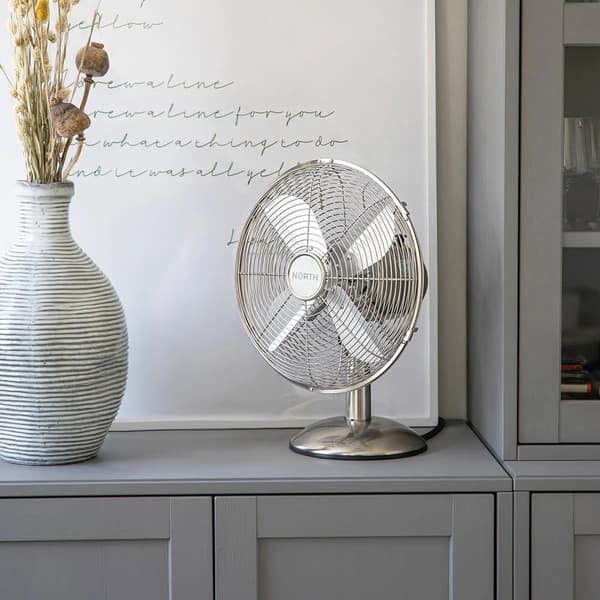 Bordsfläkt 30 cm med 3 hastigheter – satin chrome